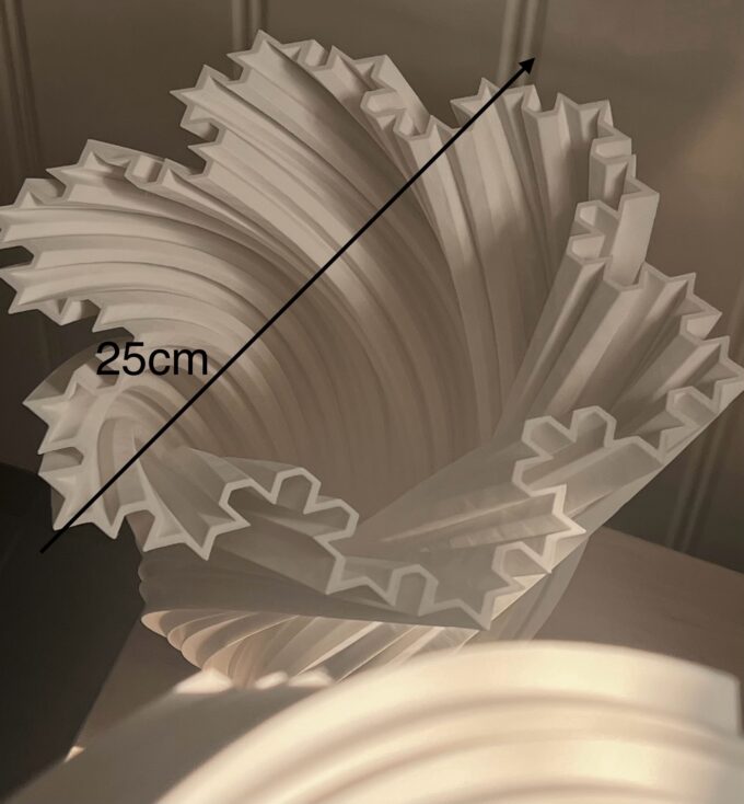 Star Vase - Image 2