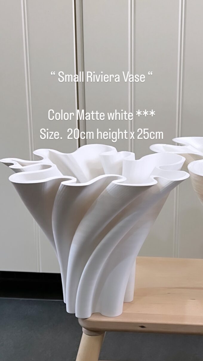 Small Riviera Vase - Image 3