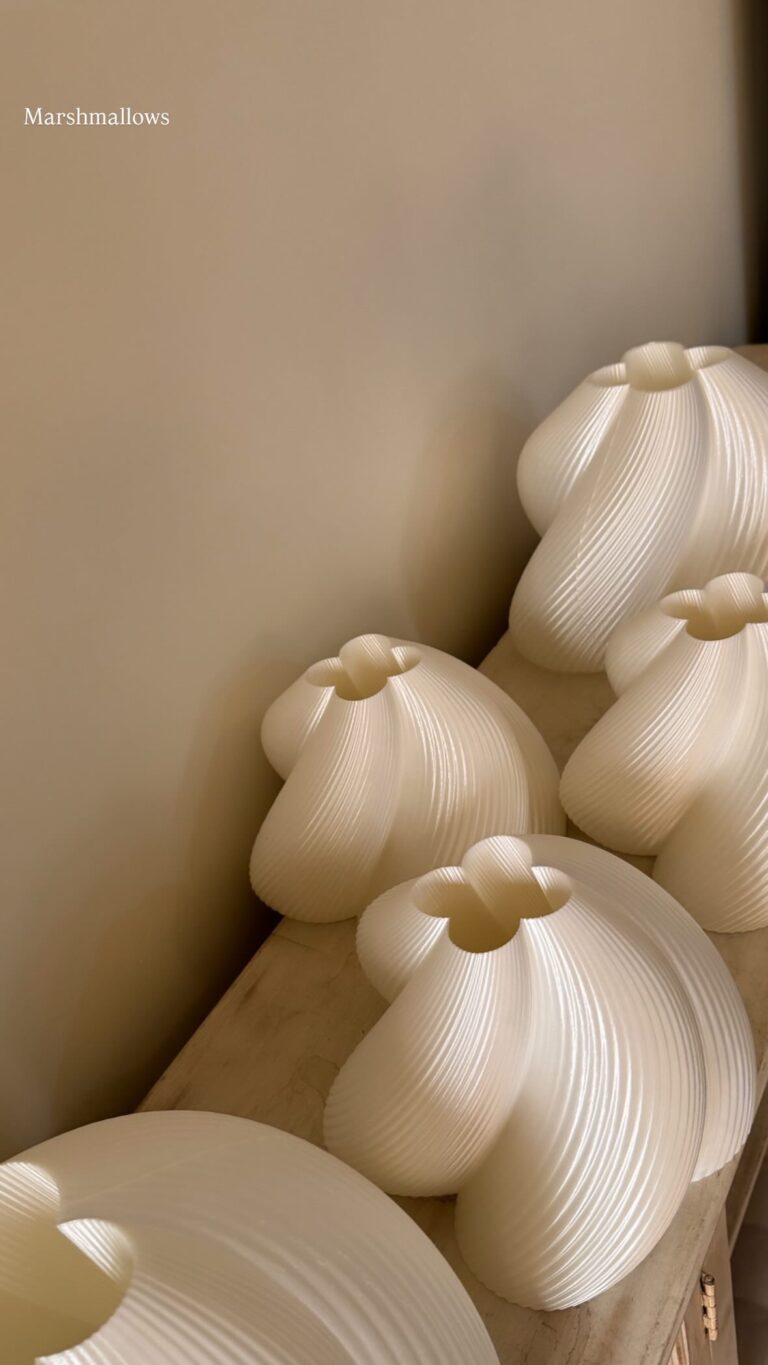 Large Coral Vase - Image 5